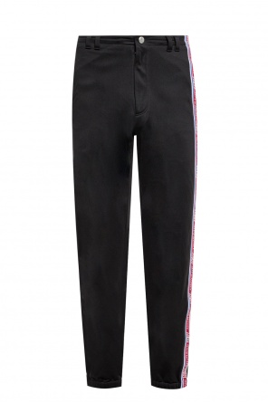 Sweatpants with an embroidered logo, zdjęcie 1 Sweatpants with an embroidered logo od Givenchy